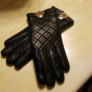 Michael Kors leather gloves